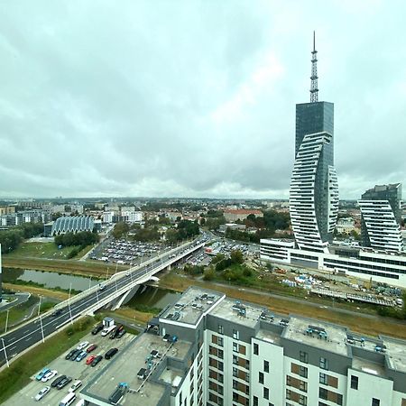 Panorama Capital Luna Rzeszow Luaran gambar